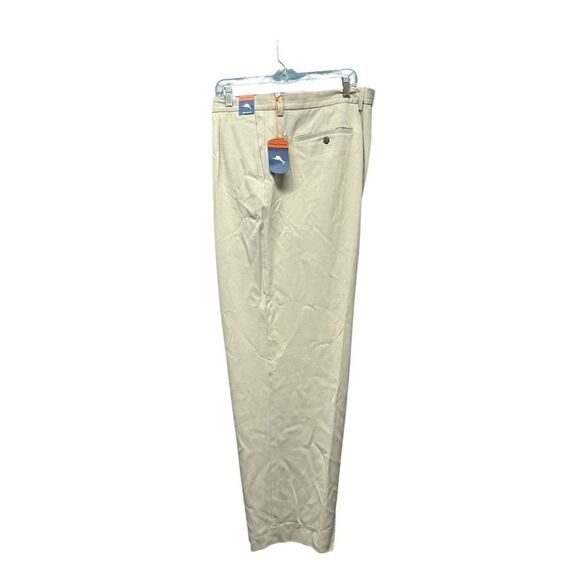 NWT Tommy Bahama New St Thomas Double Pleat Abbey Stone -Cream 5897 - Size 44x32 - Picture 2 of 7